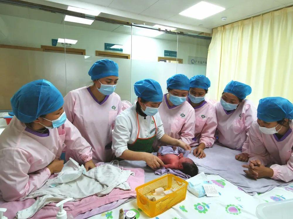 祁县妇婴监护型护送